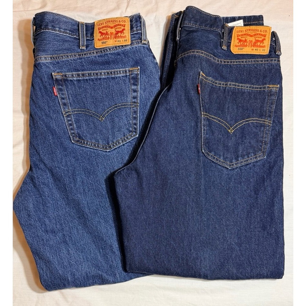 Lot of 2 Men's Levi Strauss 550 jeans size 40/32.  NWOT.
